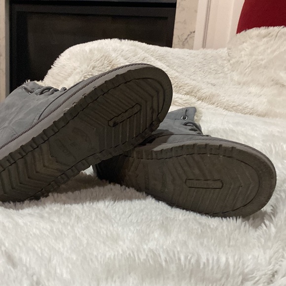 Winter boots fur lined Gray Size 6.5 - Picture 4 of 5